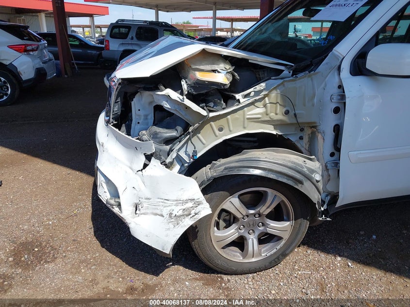 2015 Honda Pilot Se VIN: 5FNYF3H33FB033828 Lot: 40068137