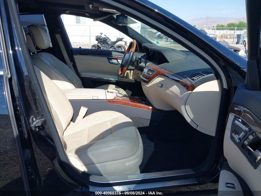 2012 Mercedes-Benz S 550 VIN: WDDNG7DB2CA425682 Lot: 40068375
