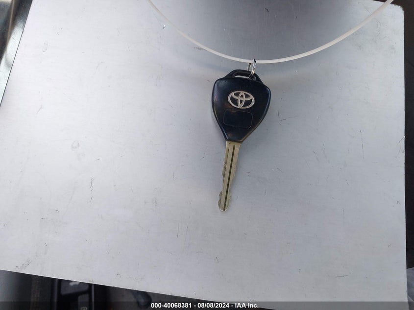 2010 Toyota Camry Le VIN: 4T1BF3EK7AU560008 Lot: 40068381