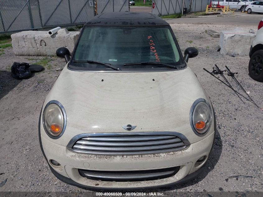 2013 Mini Hardtop Cooper VIN: WMWSU3C50DT684104 Lot: 40068509