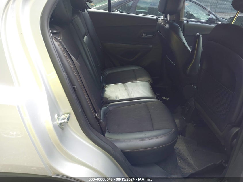 VIN KL7CJLSB5LB028067 2020 CHEVROLET TRAX FWD LT