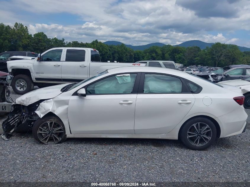 2024 Kia Forte Lxs VIN: 3KPF24AD3RE696211 Lot: 40068768