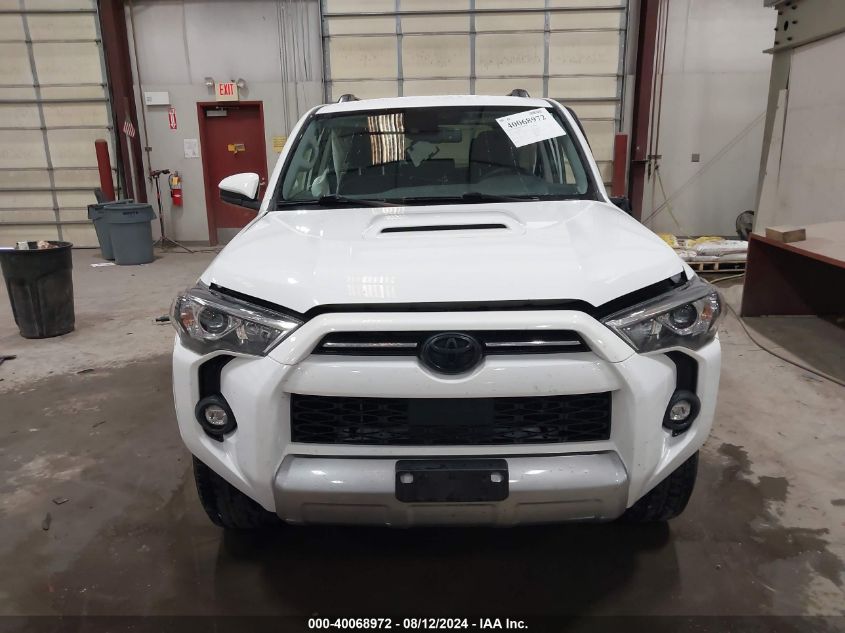 2022 Toyota 4Runner Trd Off Road VIN: JTEPU5JR3N6001270 Lot: 40068972