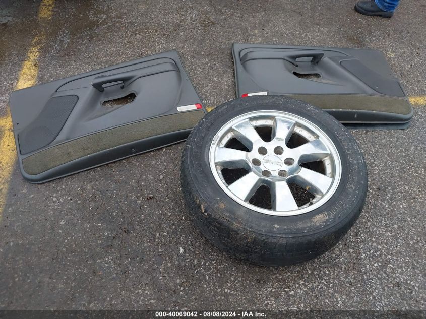 2005 Chevrolet Tahoe Lt VIN: 1GNEK13T05J195084 Lot: 40069042