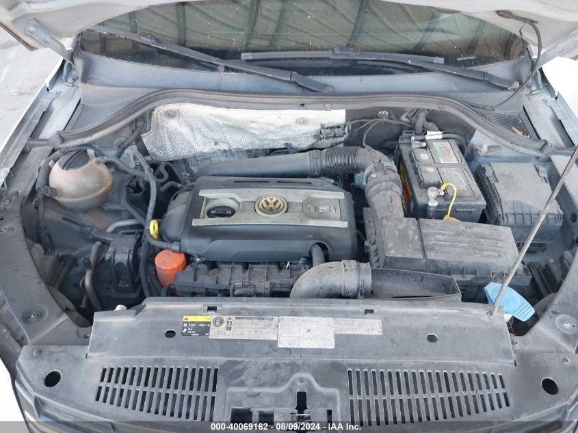 2015 Volkswagen Tiguan S VIN: WVGAV7AX7FW552218 Lot: 40069162