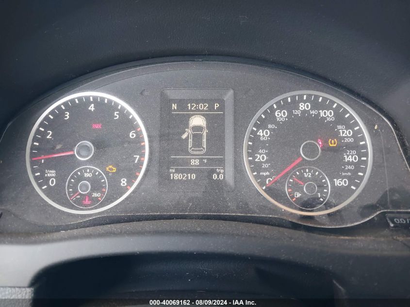 2015 Volkswagen Tiguan S VIN: WVGAV7AX7FW552218 Lot: 40069162