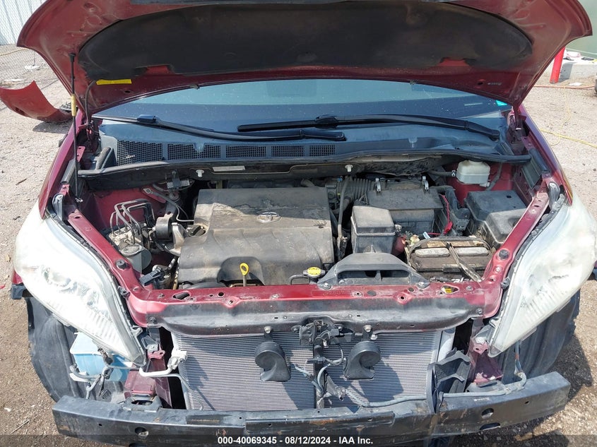 2011 Toyota Sienna Xle V6 VIN: 5TDYK3DC7BS135995 Lot: 40069345