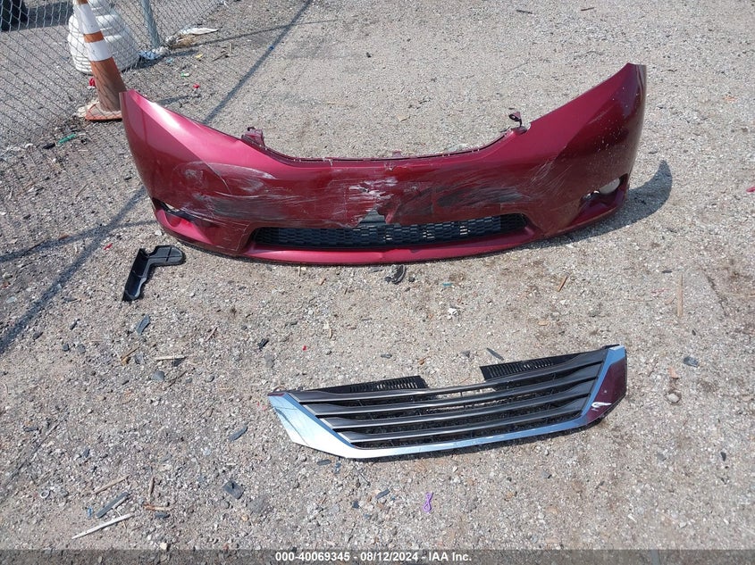 2011 Toyota Sienna Xle V6 VIN: 5TDYK3DC7BS135995 Lot: 40069345