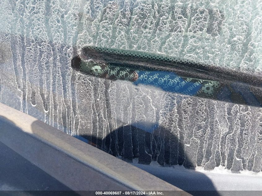 2003 Honda Cr-V Lx VIN: JHLRD68483C007001 Lot: 40069607