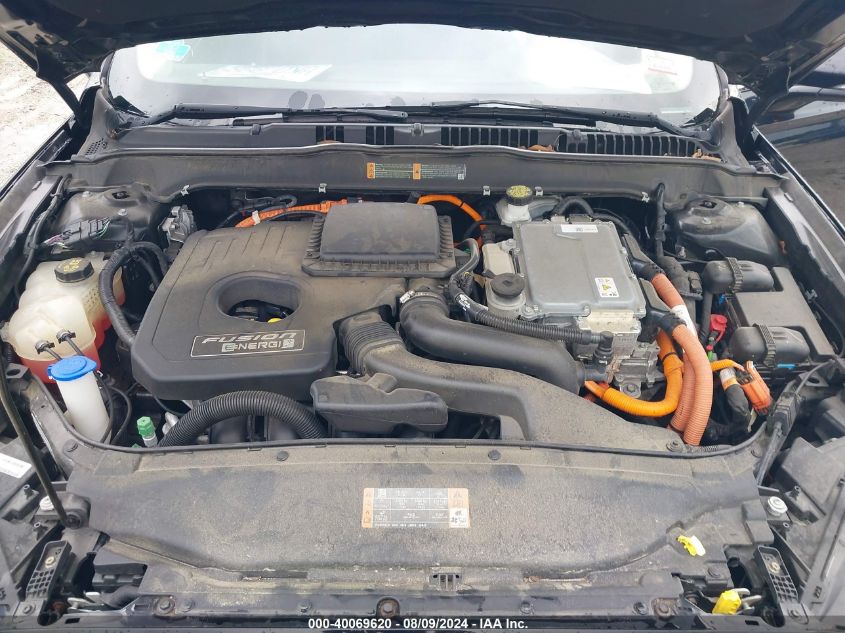 3FA6P0SUXHR409811 2017 Ford Fusion Energi Titanium