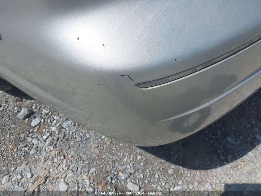 2000 Toyota Avalon Xl VIN: 4T1BF28B7YU101853 Lot: 40069676