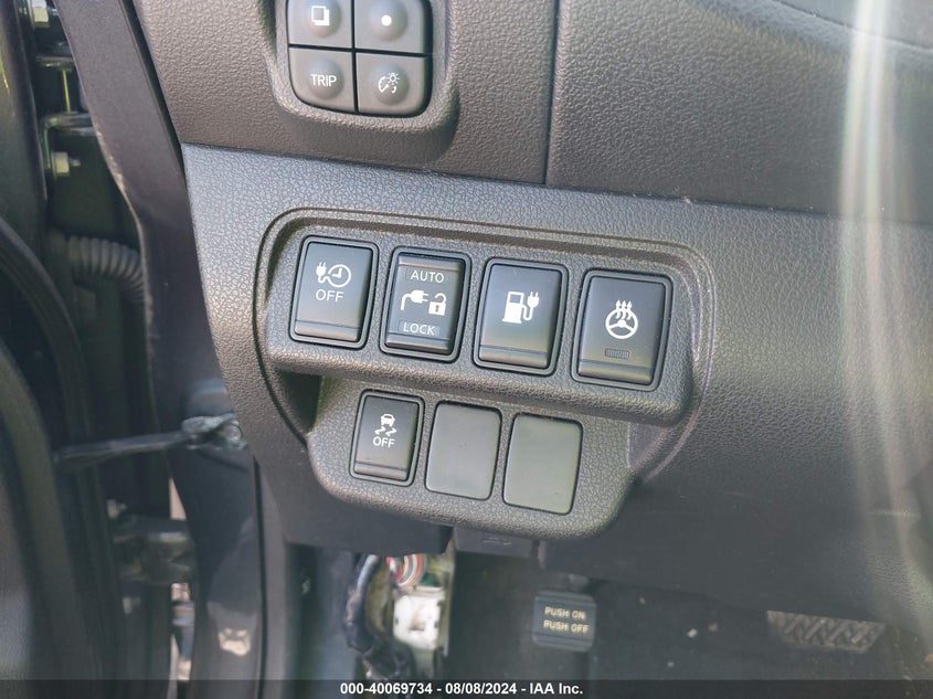 2013 NISSAN LEAF S - 1N4AZ0CP1DC410884