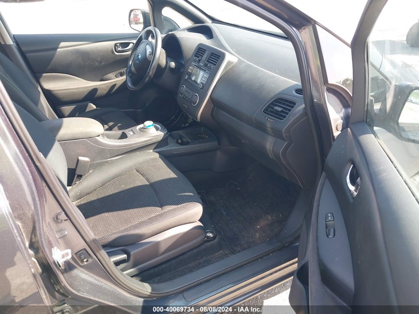 2013 NISSAN LEAF S - 1N4AZ0CP1DC410884