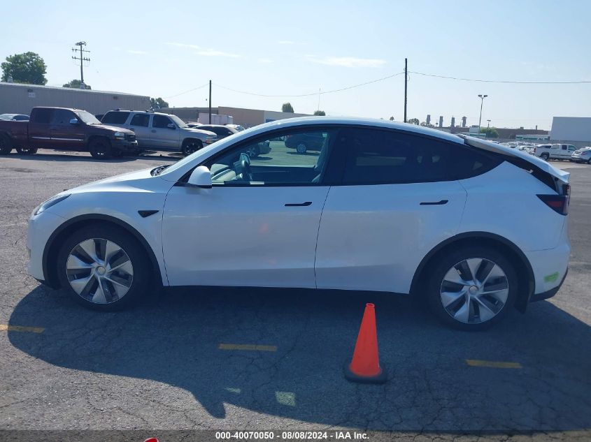 2022 Tesla Model Y Long Range Dual Motor All-Wheel Drive VIN: 7SAYGDEE0NA022857 Lot: 40070050