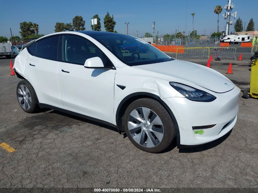 7SAYGDEE0NA022857 2022 TESLA MODEL Y - Image 1