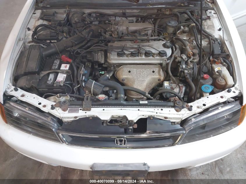 1996 Honda Accord Ex/Ex-R VIN: 1HGCD5651TA039438 Lot: 40070099