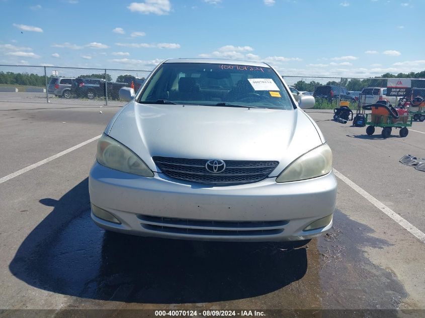 2003 Toyota Camry Le/Xle/Se VIN: 4T1BE30KX3U657328 Lot: 40070124