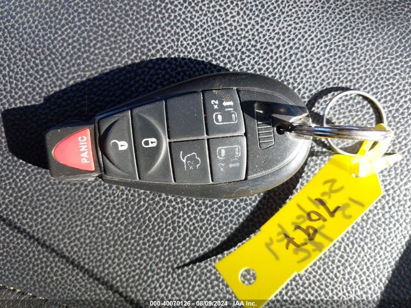 2015 Chrysler Town & Country Touring VIN: 2C4RC1BG9FR560631 Lot: 40070126