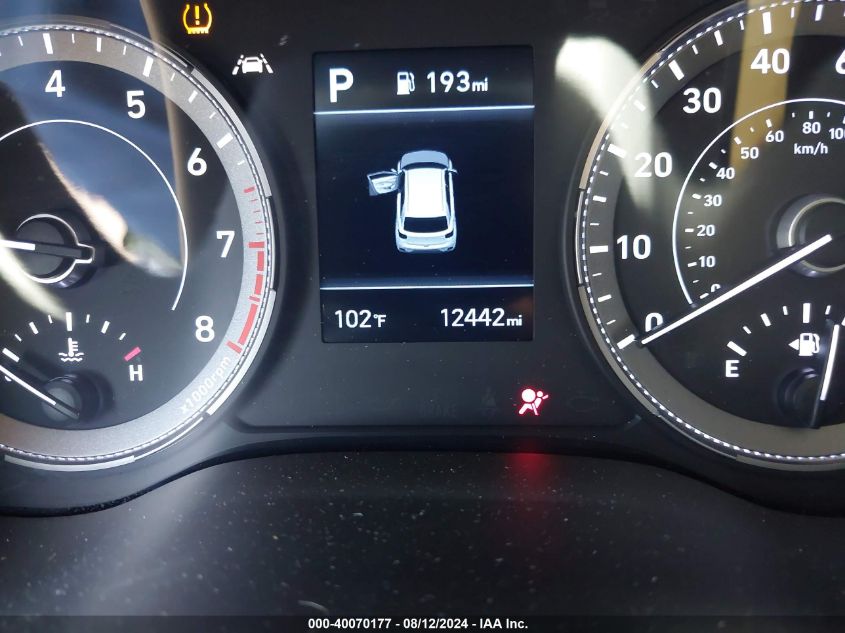 2021 HYUNDAI VENUE SE - KMHRB8A35MU109900