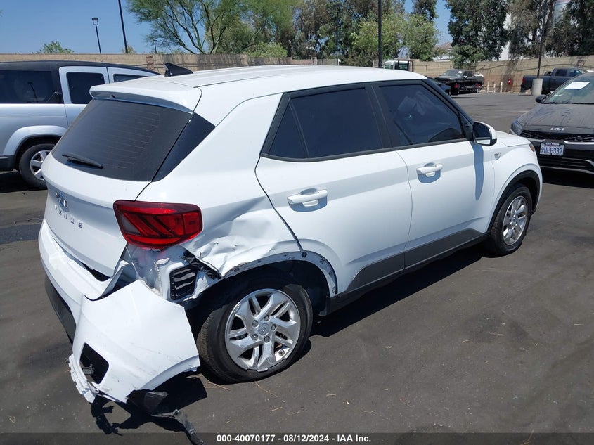 2021 HYUNDAI VENUE SE - KMHRB8A35MU109900