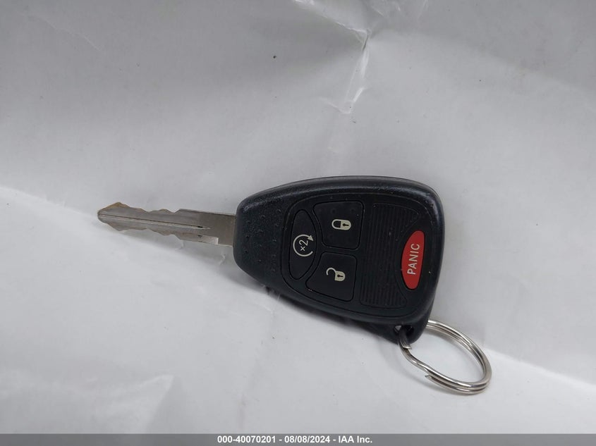 2015 Jeep Compass Latitude VIN: 1C4NJDEB9FD303252 Lot: 40070201