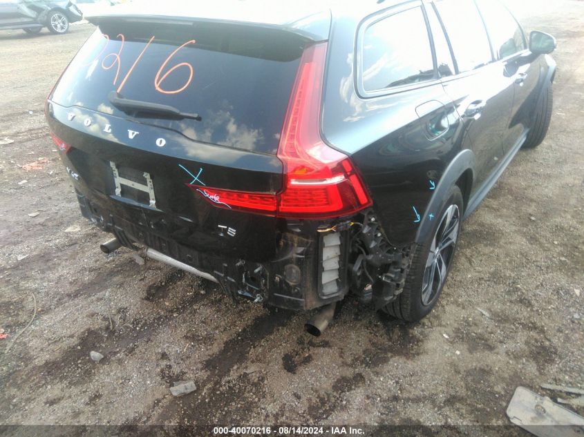 2020 Volvo V60 Cross Country T5 VIN: YV4102WK8L1030660 Lot: 40070216