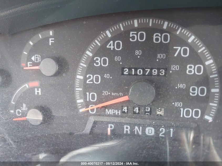 1997 Ford Expedition Eddie Bauer/Xlt VIN: 1FMEU18W2VLB19078 Lot: 40070217