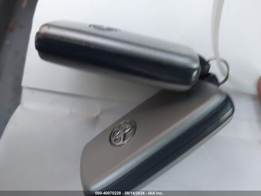 2009 Toyota Camry Hybrid VIN: 4T1BB46K89U083665 Lot: 40070228