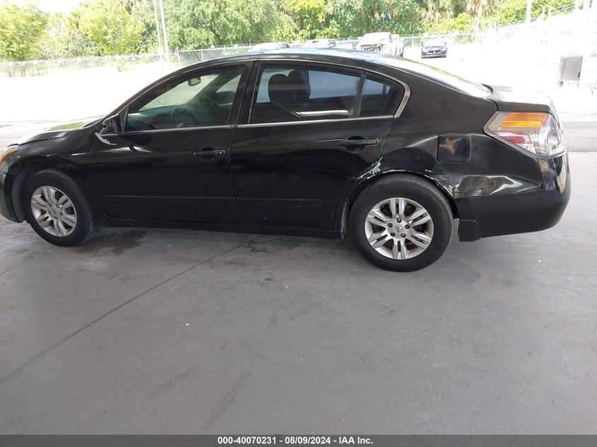 2011 Nissan Altima 2.5/2.5 S VIN: 1N4AL2AP8BN404856 Lot: 40070231