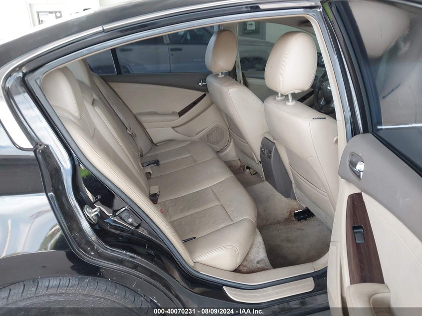 2011 Nissan Altima 2.5/2.5 S VIN: 1N4AL2AP8BN404856 Lot: 40070231