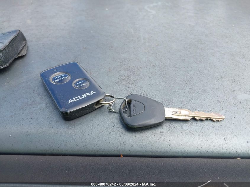 1994 Acura Legend L VIN: JH4KA7662RC017645 Lot: 40070242