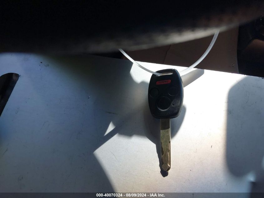 2004 Honda Accord Lx VIN: JHMCM56684C033048 Lot: 40070324