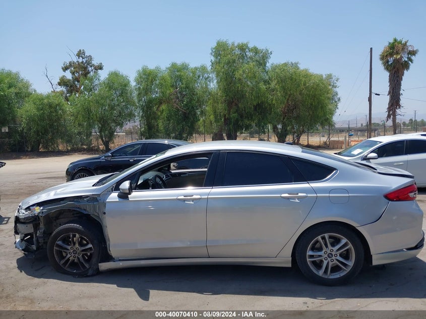 2018 Ford Fusion Se VIN: 3FA6P0HD5JR260768 Lot: 40070410