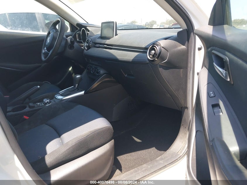 2016 Scion Ia VIN: 3MYDLBZV4GY144459 Lot: 40070498