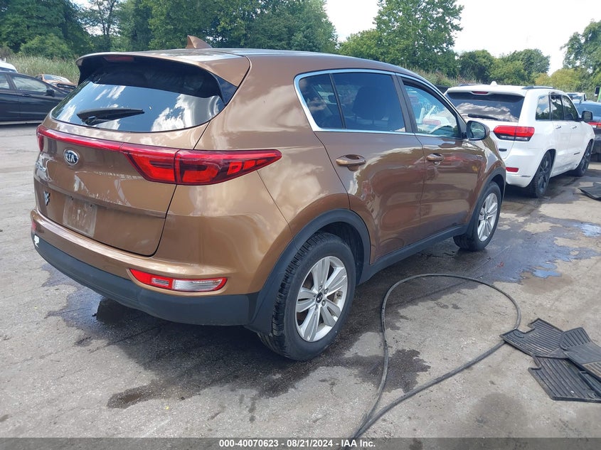 VIN KNDPM3AC4H7236814 2017 KIA SPORTAGE LX