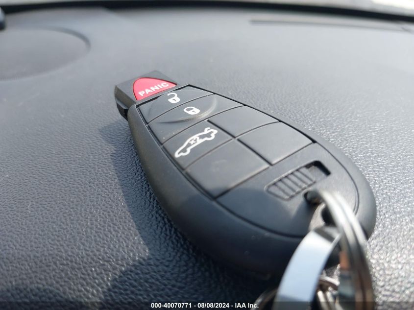 2008 Chrysler 300 Touring VIN: 2C3KA53G78H158052 Lot: 40070771