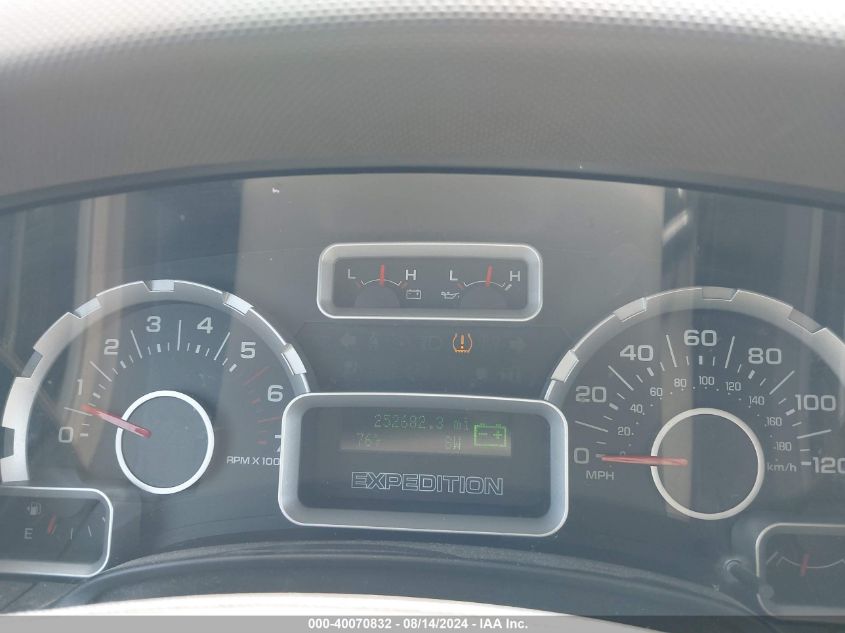 2007 Ford Expedition Xlt VIN: 1FMFU16557LA22927 Lot: 40070832