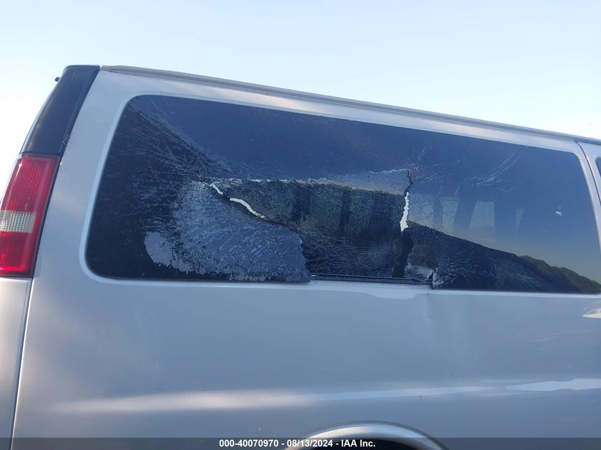 2017 CHEVROLET EXPRESS 3500 LT - 1GAZGPFG8H1342262