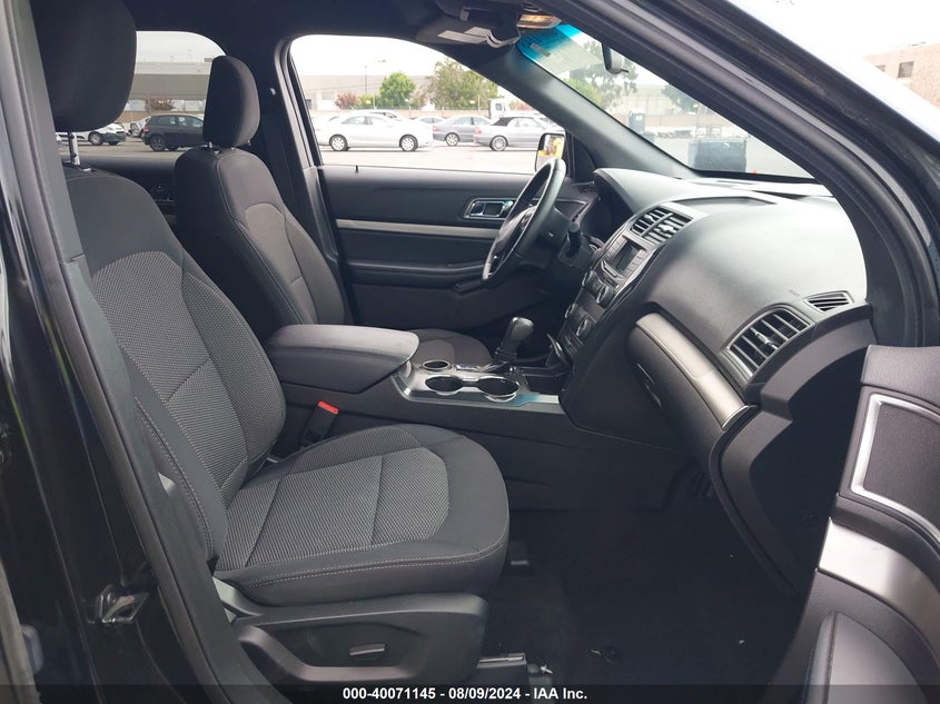 VIN 1FM5K7D87KGB09862 2019 FORD EXPLORER XLT