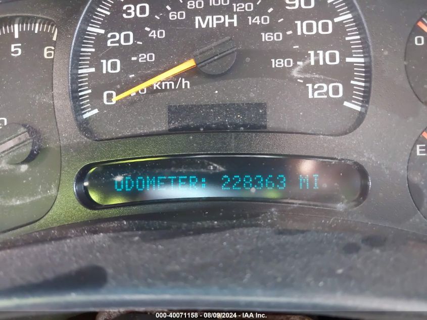 2004 Chevrolet Suburban 1500 Ls VIN: 3GNEC16T14G276653 Lot: 40071158