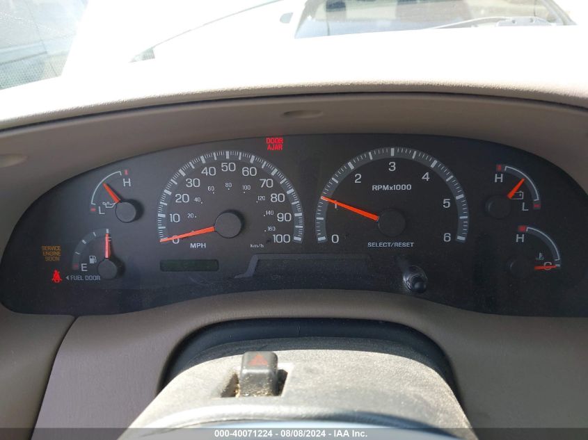 2000 Ford F-150 Work Series/Xl/Xlt VIN: 1FTZX1726YKB27268 Lot: 40071224