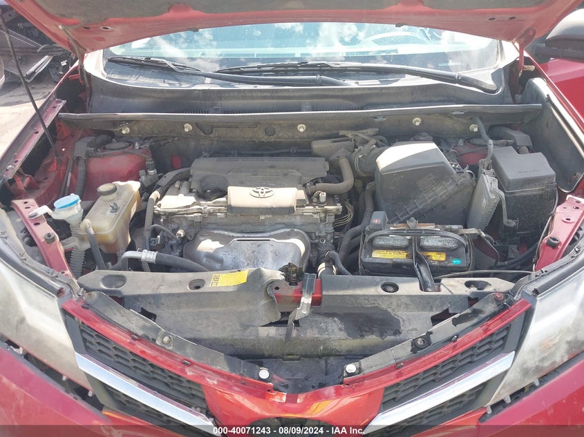 2014 TOYOTA RAV4 LE - JTMBFREV0E5029928