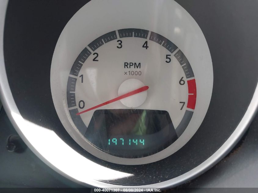 2010 Dodge Grand Caravan Hero VIN: 2D4RN3D11AR487930 Lot: 40071307