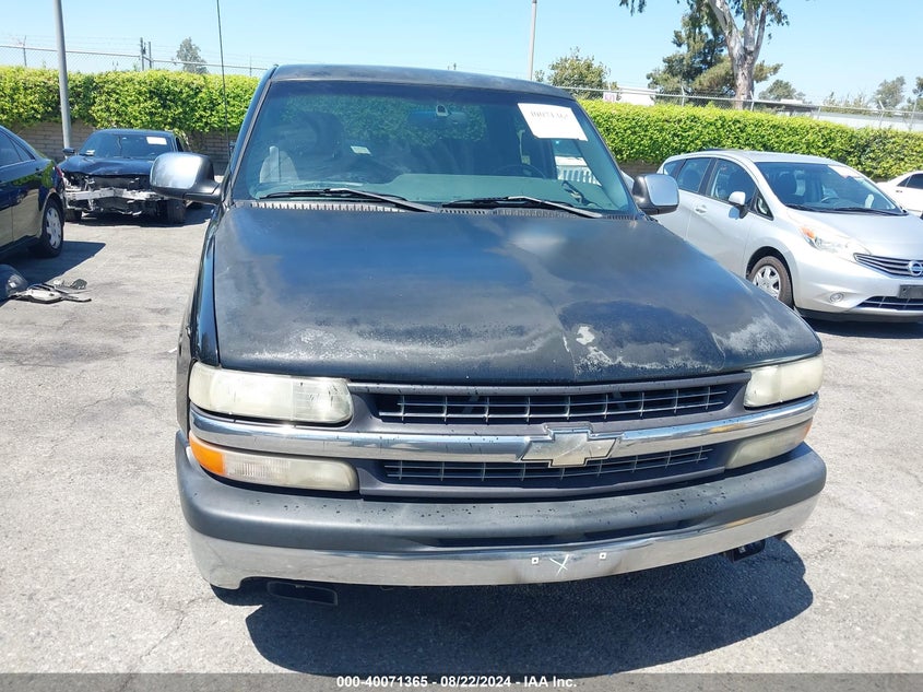 2001 Chevrolet Silverado 1500 Ls VIN: 2GCEC19V611189907 Lot: 40071365