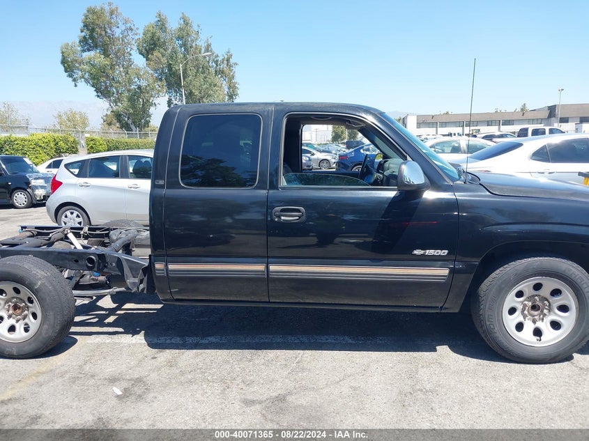 2001 Chevrolet Silverado 1500 Ls VIN: 2GCEC19V611189907 Lot: 40071365
