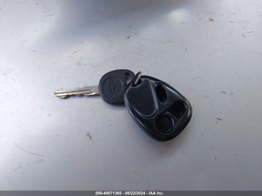 2001 Chevrolet Silverado 1500 Ls VIN: 2GCEC19V611189907 Lot: 40071365