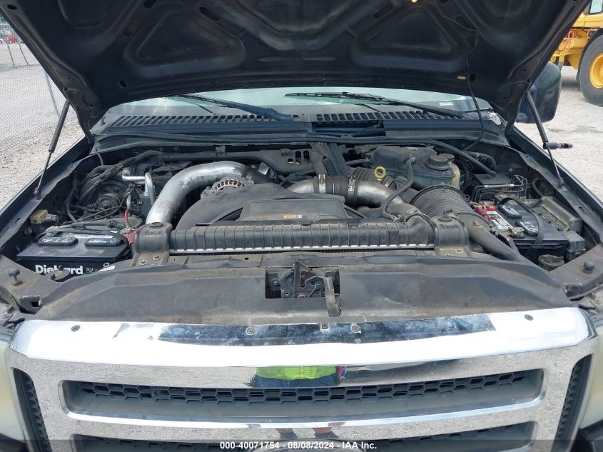 2007 Ford F-350 Lariat/Xl/Xlt VIN: 1FTWW31P67EA17761 Lot: 40071754