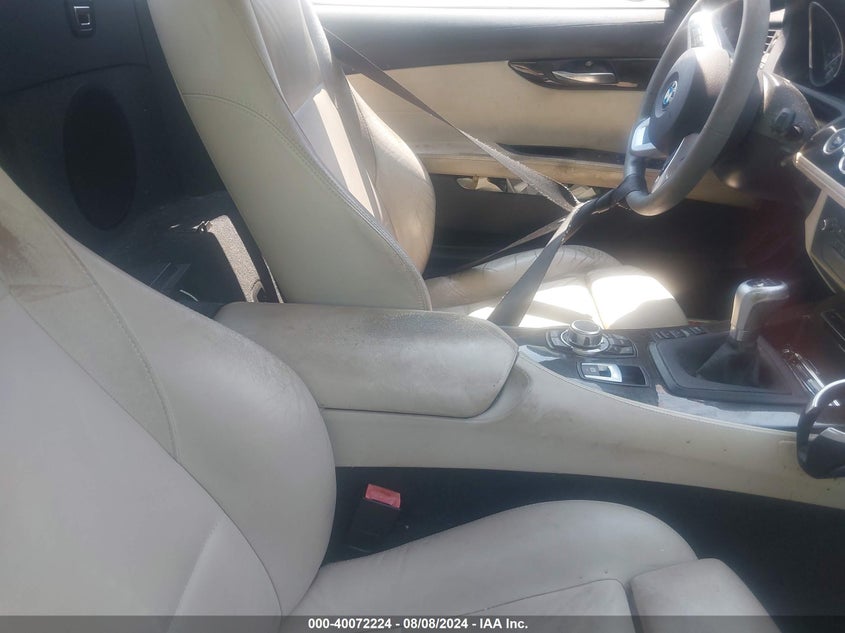2010 BMW Z4 Sdrive35I VIN: WBALM7C59AE382290 Lot: 40072224