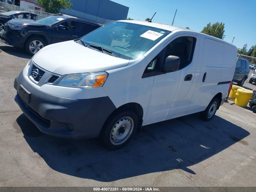 VIN 3N6CM0KN4FK730597 2015 Nissan NV, 200 SV no.2