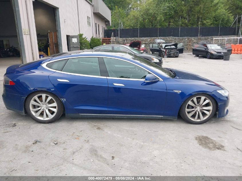 2016 Tesla Model S 60D/70D/75D/85D/90D VIN: 5YJSA1E2XGF128506 Lot: 40072479